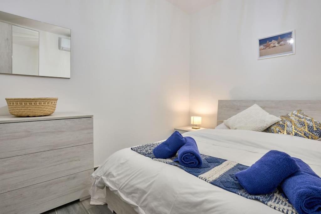 Two Bedroom Apartment In Xemxija, St. Paul'S Bay Exterior photo